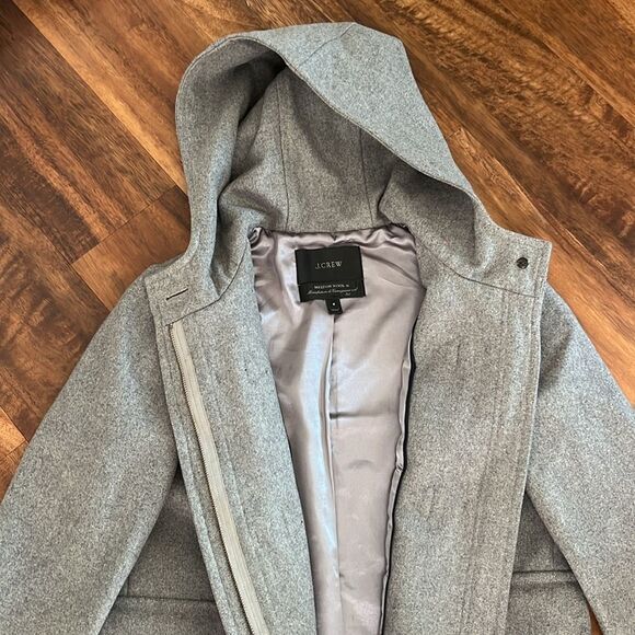 J. Crew Melton Wool Duffle Toggle Pea Coat size 8 - Picture 3 of 4